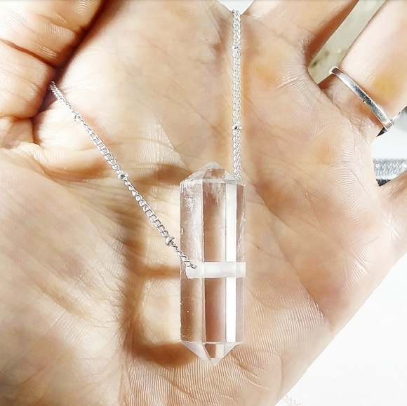 -OUT OF STOCK- RAW CRYSTAL QUARTZ available✨ - Picture 3 of 8